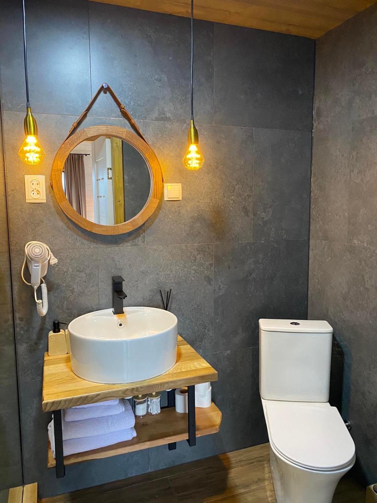 Lehit Slavsko Apartment Ngoại thất bức ảnh